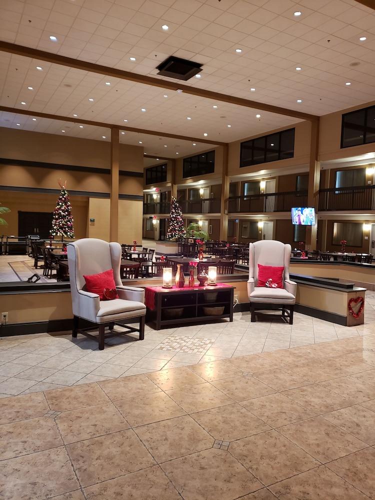 Hotel Ramada By Wyndham North Platte Extérieur photo